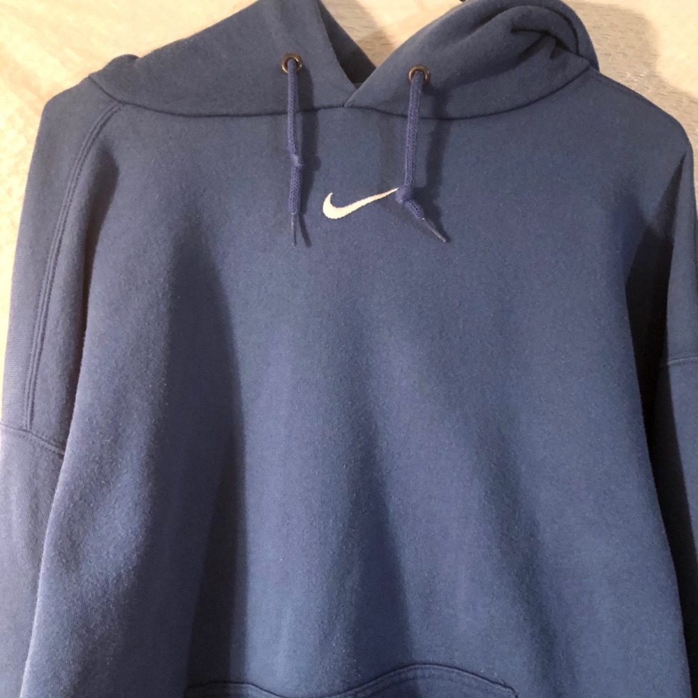 Nike men’s hooded sweatshirt laflip